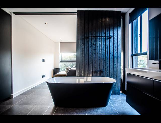 4 BEDROOM HOUSE FOR SALE IN ZULULAMI LUXURY COASTAL ESTATE
